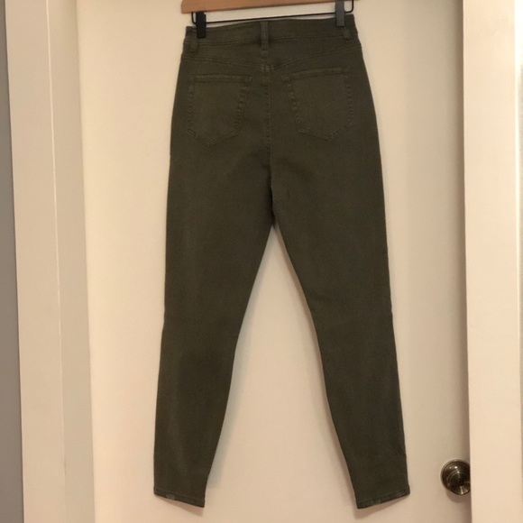 High Rise Skinny denim - Picture 5 of 6